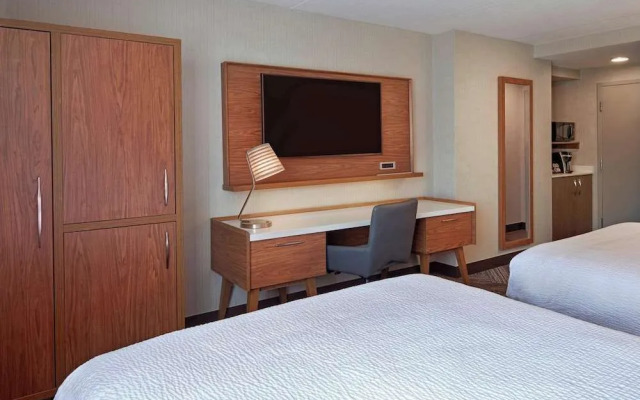 Holiday Inn Express Hamilton-stoney Creek