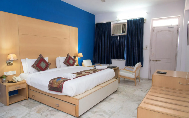 Gorbandh Hotel