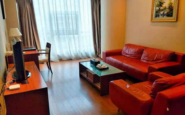 Eastern Golden Apartment