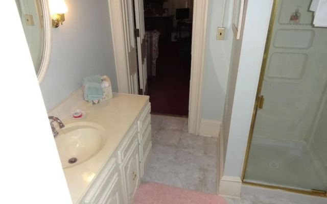 Victorian Inn Bed and Breakfast