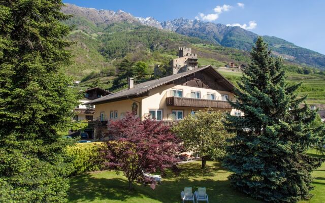 Hotel Weingarten Натурно вид на фасад