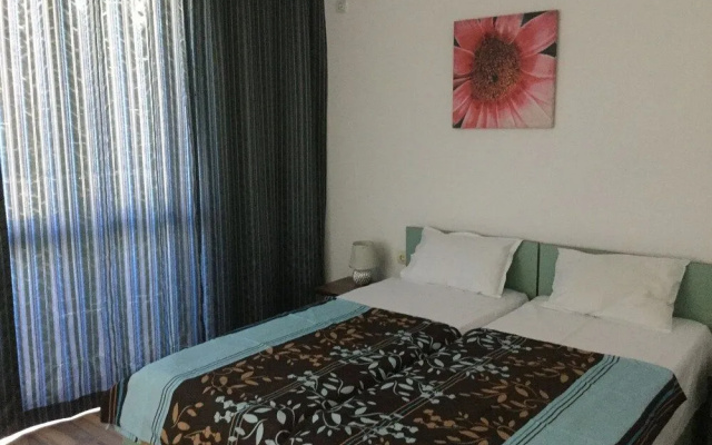Sofia Apartments in Sunny Residence