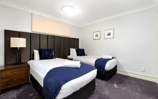 Esplanade Escape at 708 the Beacon