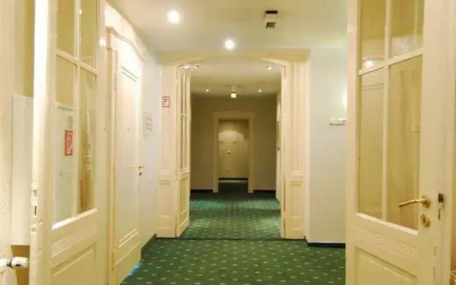 Promenandenhotel Admiral