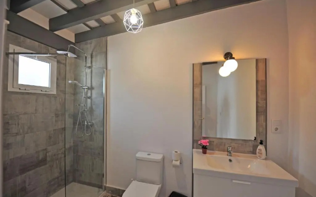 Arenal 8 rooms 3 plantas