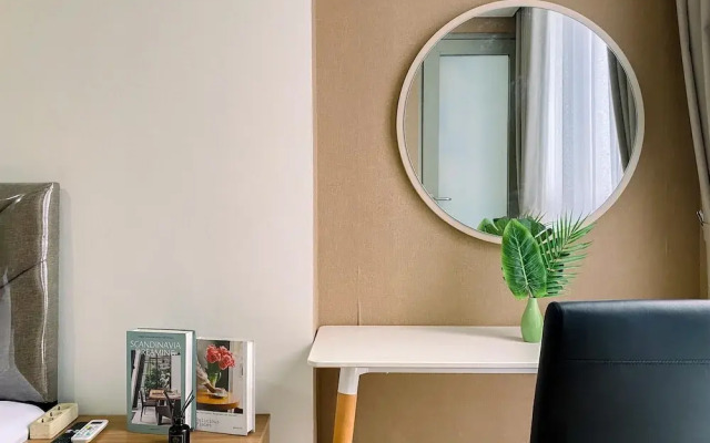 Great Location and Tranquil 1BR at Gold Coast PIK Apartment
