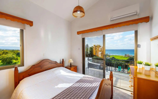 Villa Adonis Large Private Pool Walk to Beach