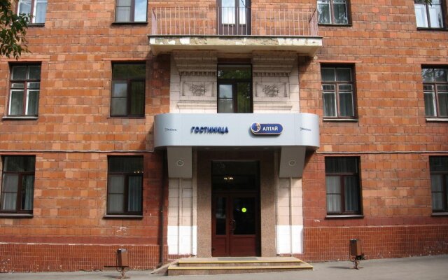 Гостиница Алтай Эконом Отель в Москве 8 отзывов об отеле, цены и фото номеров - забронировать гостиницу Алтай Эконом Отель онлайн Москва вид на фасад