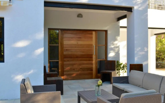 Villa Honeysuckle Luxury 4 Bedroom