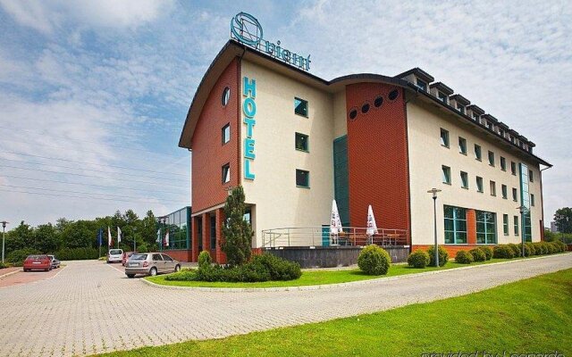 Отель Orient Польша, Краков - отзывы, цены и фото номеров - забронировать отель Orient онлайн вид на фасад