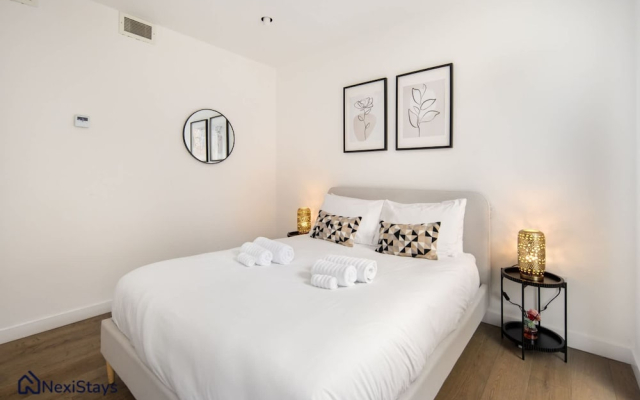 1 Min Walk to Euston Station Luxury Townhouse