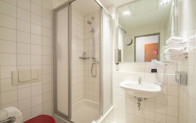 Отель Dormero Express Hotel Passau