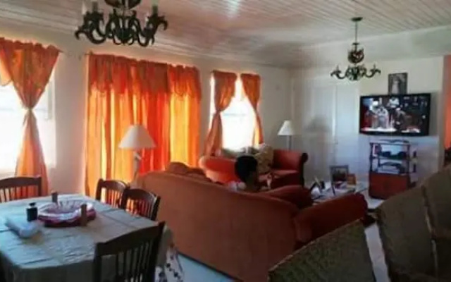Sue'S Homestay