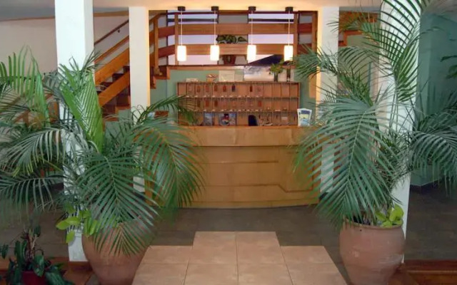 Hotel Punta León