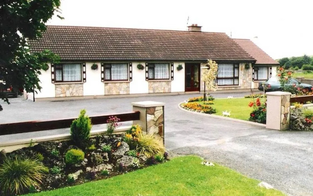 Hillside Lodge