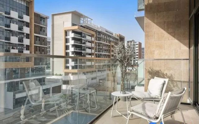 1BR w/ Pool View | Azizi Riviera 7, Meydan