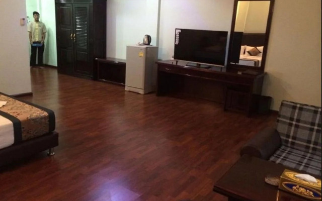 Thiri Hpa An Hotel