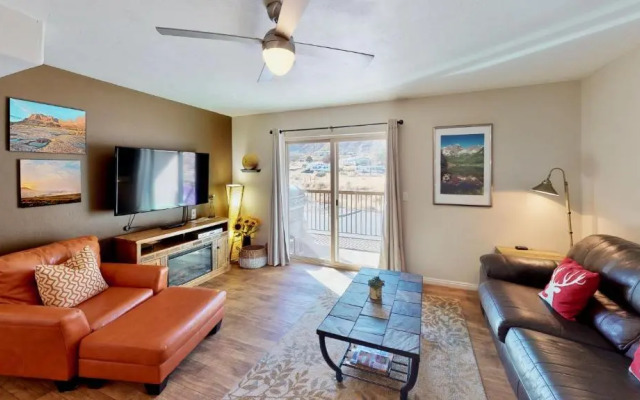 Red Cliff Condos #3E