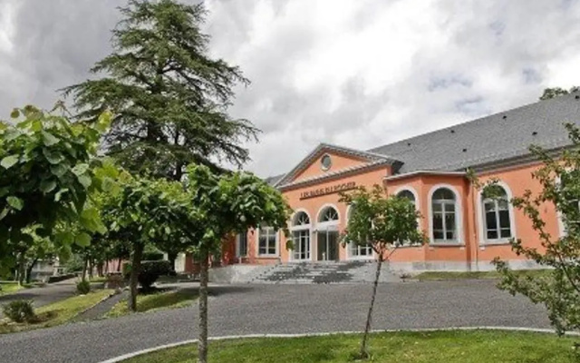 Appartement Cauterets, 2 pièces, 4 personnes - FR-1-234-121