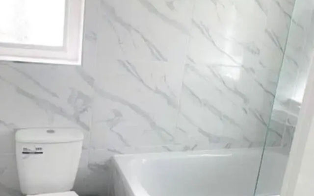 London Blissful Retreat - 4 Bedroom House