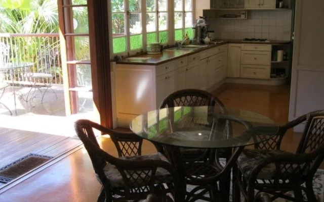 Classique Bed & Breakfast