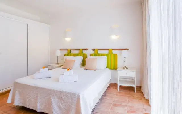 Villa in Albufeira With Private Pool