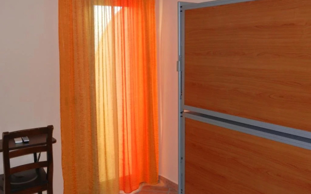 Hotel Piscina La Suite