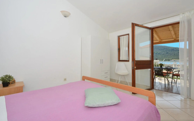 Paž - 28m from the beach - A3(4+1)