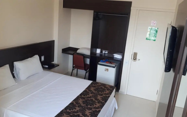 Center Patos Hotel