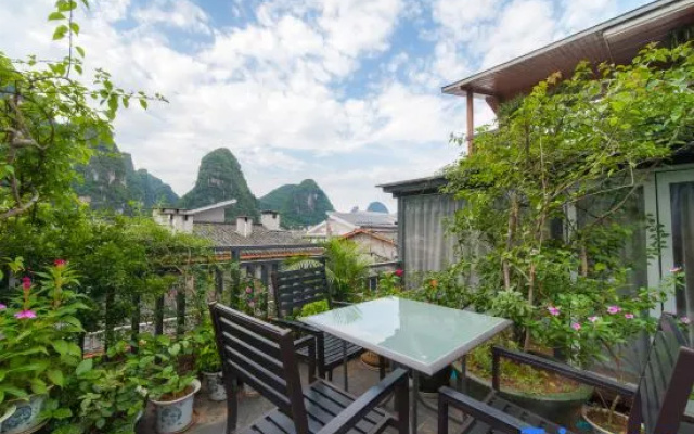 One Ching Inn (Yangshuo West Street Store)