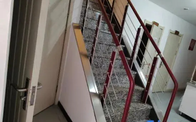 Qiqihar Romantic Manwu Hotel (Qidadong District 28 Middle School)