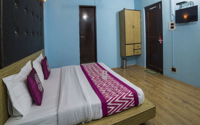 OYO 4944 Hotel New Prince Inn