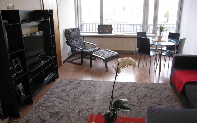 Апартаменты Kennedy - Studio 1st Floor - ZEA 39151 комната для гостей