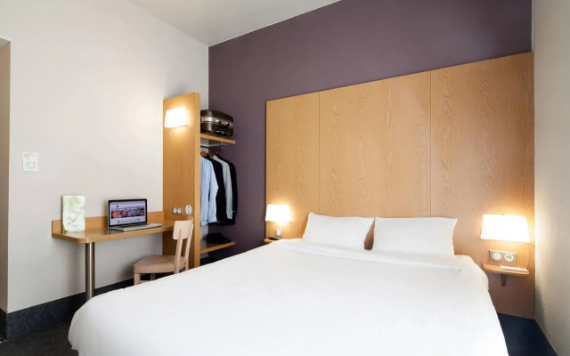 B&B HOTEL Lille Villeneuve d'Ascq Grand Stade 3 étoiles