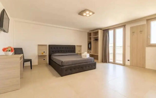 Roomsalentopalace