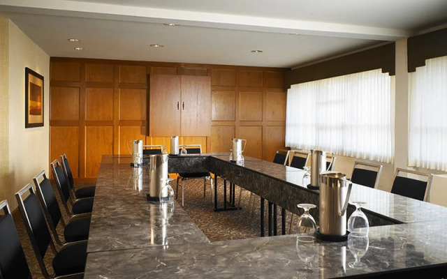 Sixth Avenue Inn