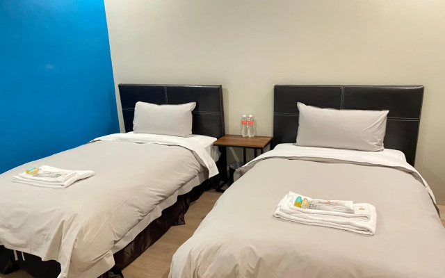 Saint Hostel