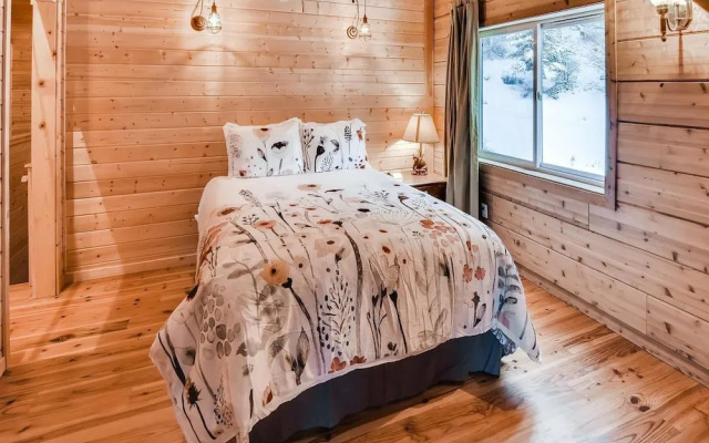 Ridgecrest Hideaway