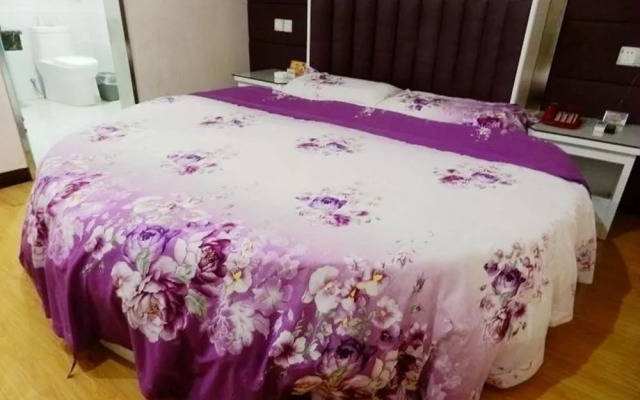 Wuhan Feitai Business Hotel