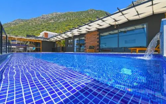 Villa Everest