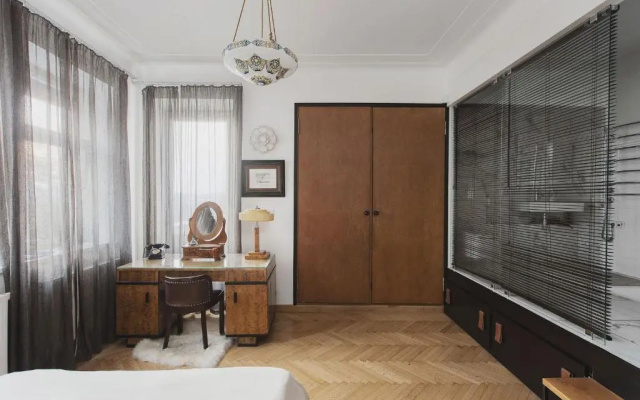Apartment in the Interwar Villa by Kaunas2022