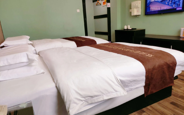 Super 8 Anyang Anzhang Avenue