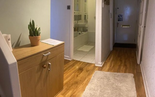 2-bed Historic Apartment in old Town Edinburgh
