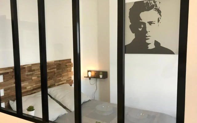 Au Studio 36 Arras Avec Parking Prive