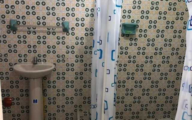 Hostel La Colonia