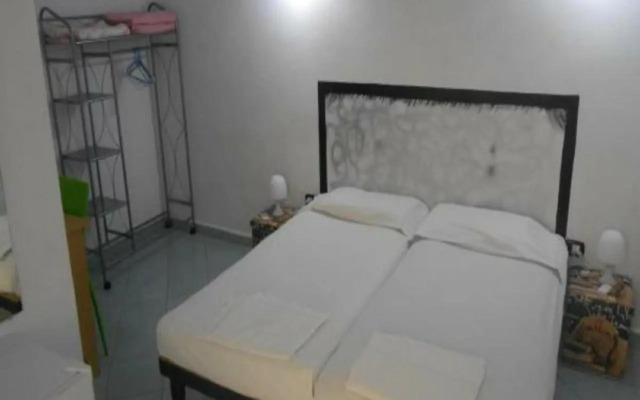 Hostal Italy