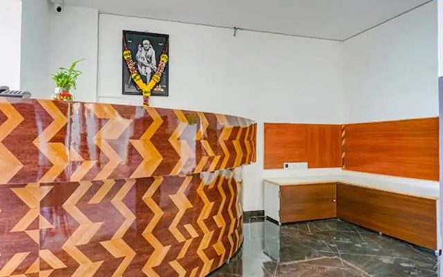 FabHotel Ambience Executive