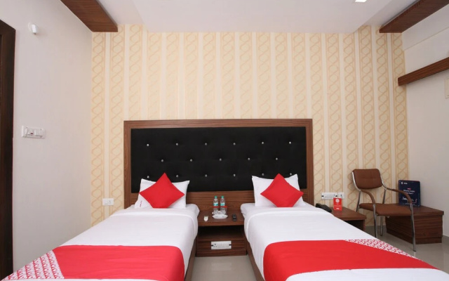 Hotel Star Holiday by OYO Rooms