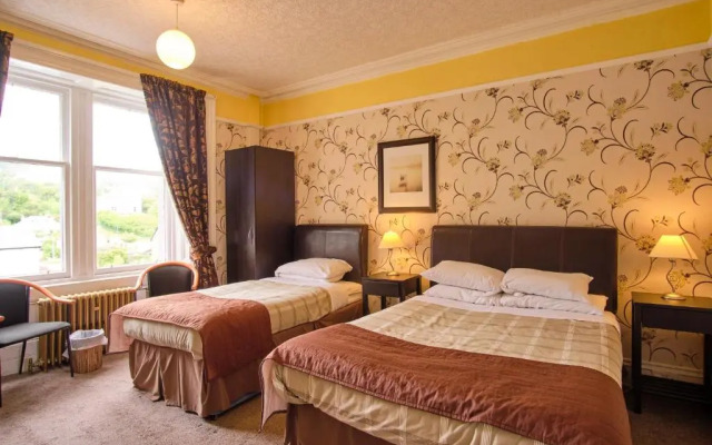 Kings Knoll Hotel