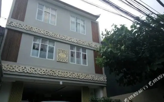 Sthiradhipa House